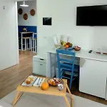 Casa Sulla Punta 住宿加早餐酒店 卡梅罗塔的码头