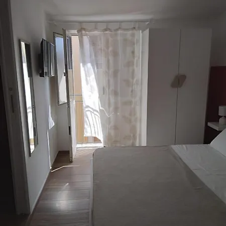 Casa Sulla Punta Bed & Breakfast 4*